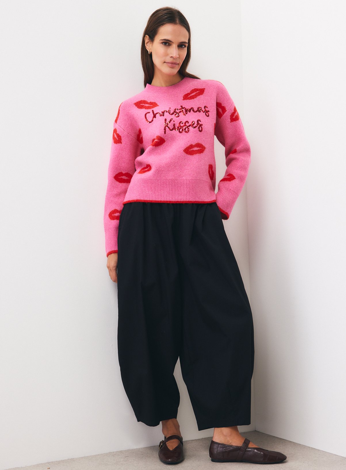Pink Christmas Kisses Jumper S - Image 2 thumbnail